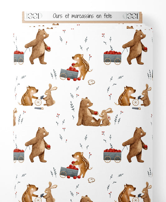 Tissu - Ours et marcassins en fête