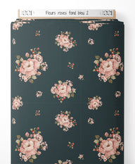 Tissu - Fleurs roses sur fond bleu 2