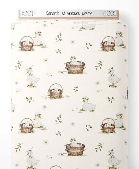 Tissu - Canards et verdure crème
