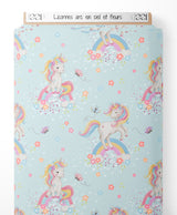 Tissu - Licornes arc-en-ciel et fleurs