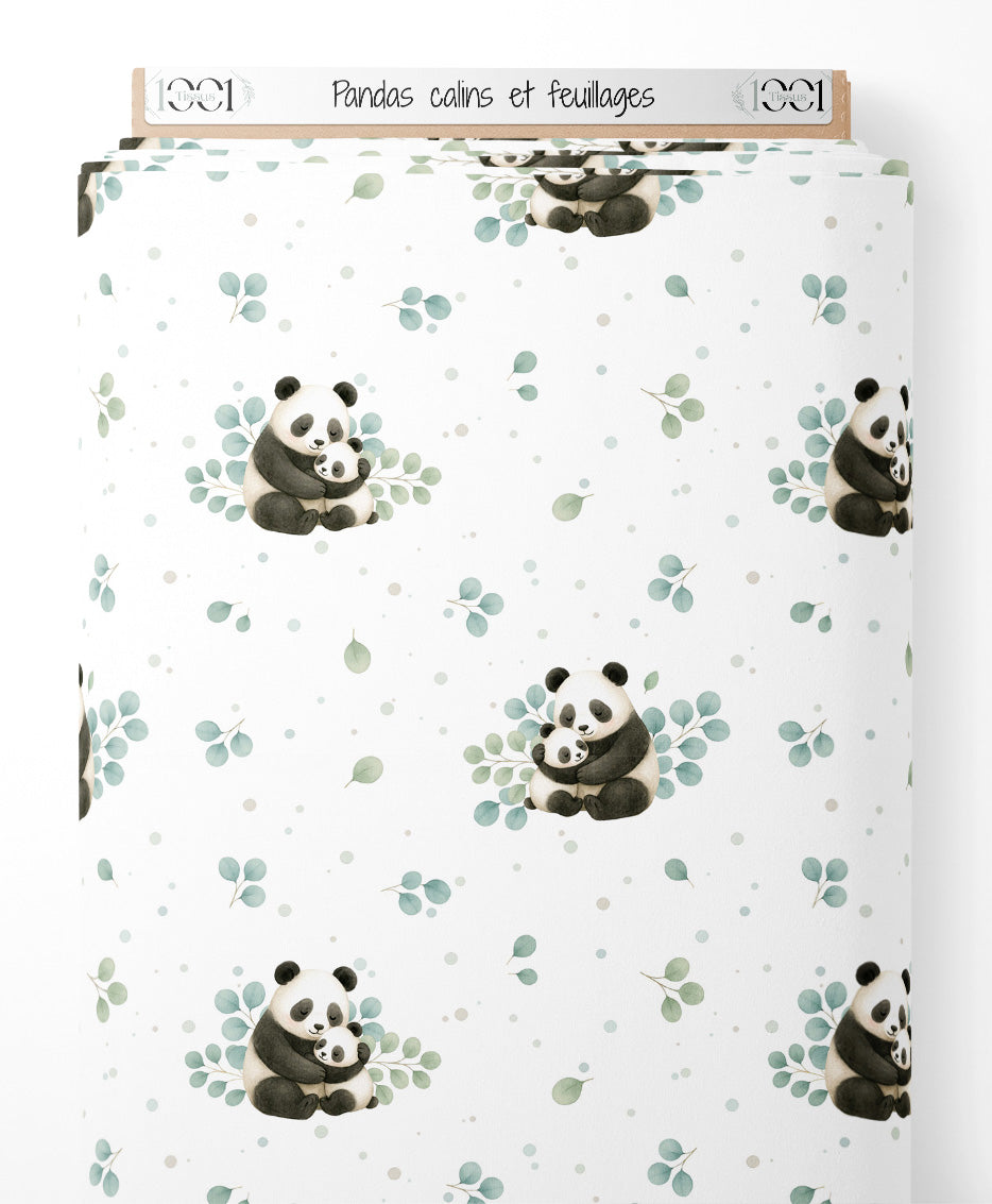 Tissu - Pandas câlins et feuillages