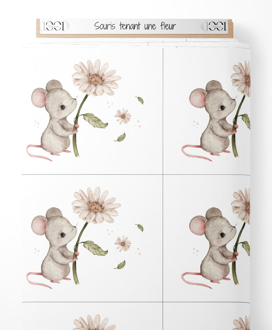 Tissu - Souris tenant une fleur