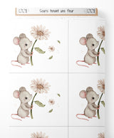 Tissu - Souris tenant une fleur
