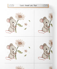 Tissu - Souris tenant une fleur
