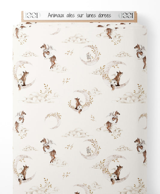 Tissu - Animaux ailés sur lunes dorées