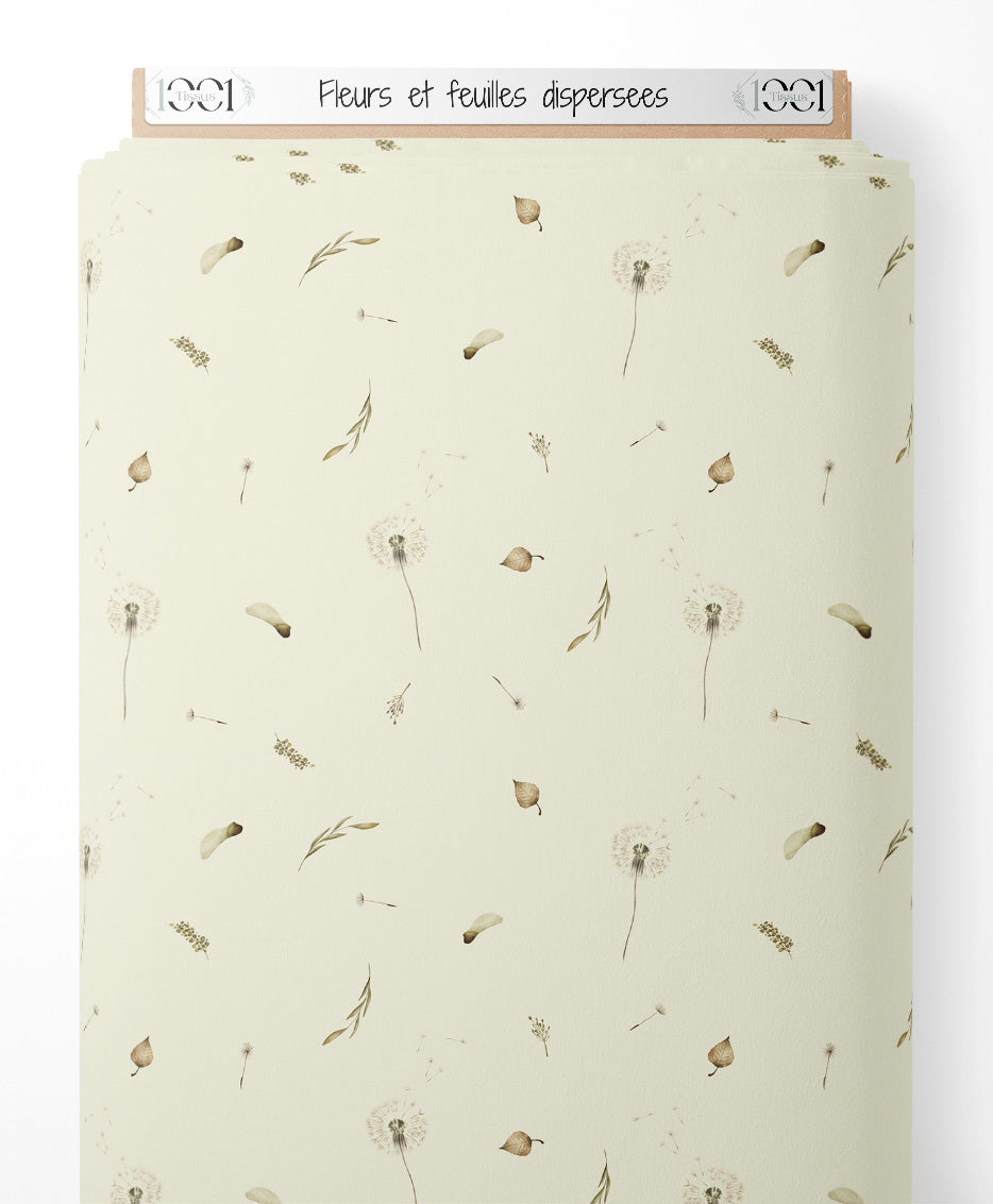 Tissu - Fleurs et feuilles dispersées