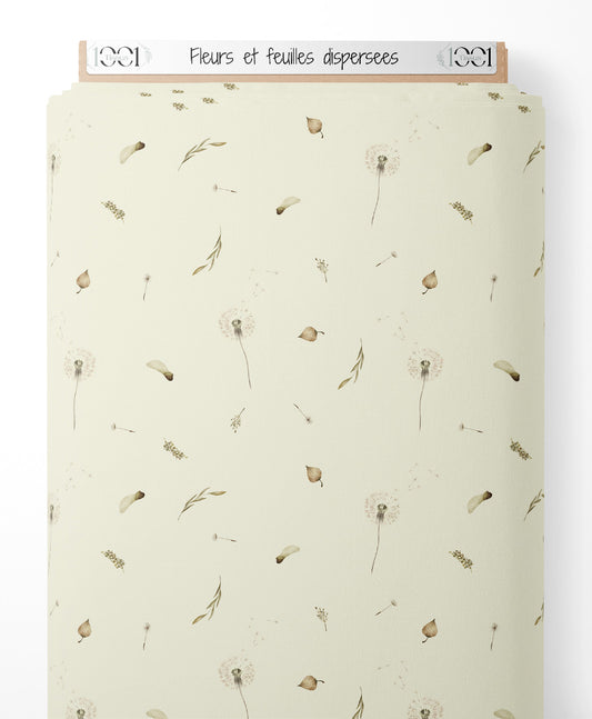 Tissu - Fleurs et feuilles dispersées