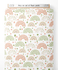Tissu - Arcs-en-ciel et fleurs pastel