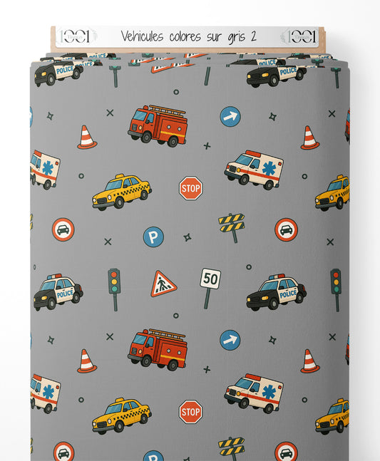 Tissu - Véhicules colorés sur gris 2
