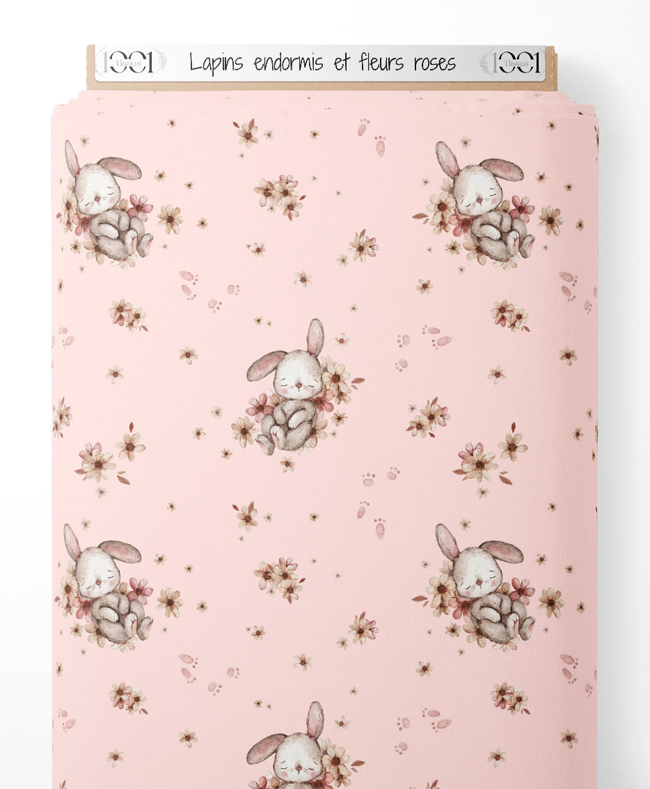 Tissu - Lapins endormis et fleurs roses