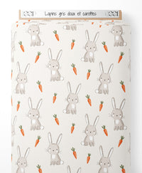 Tissu - Lapins gris doux et carottes