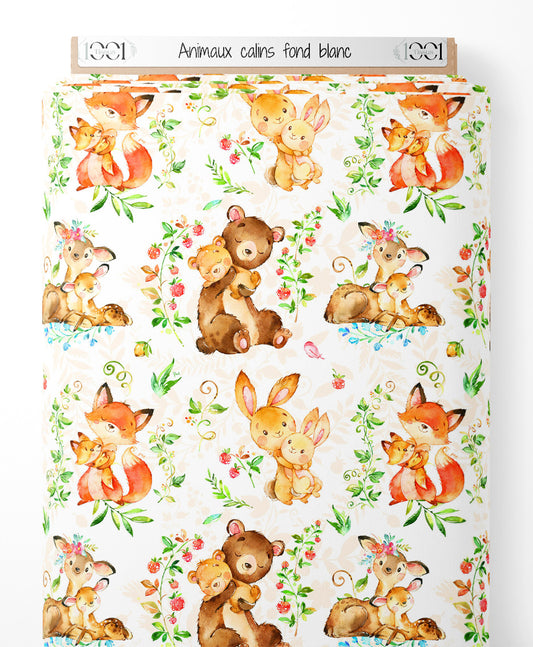 Tissu - Animaux câlins sur fond blanc