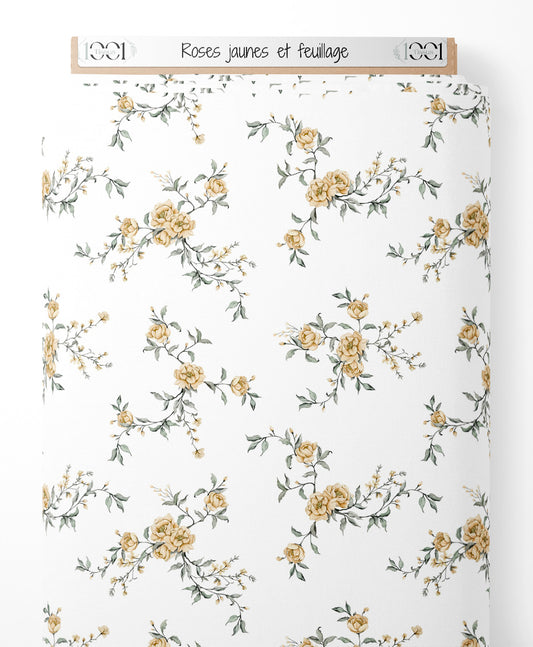 Tissu - Roses jaunes et feuillage