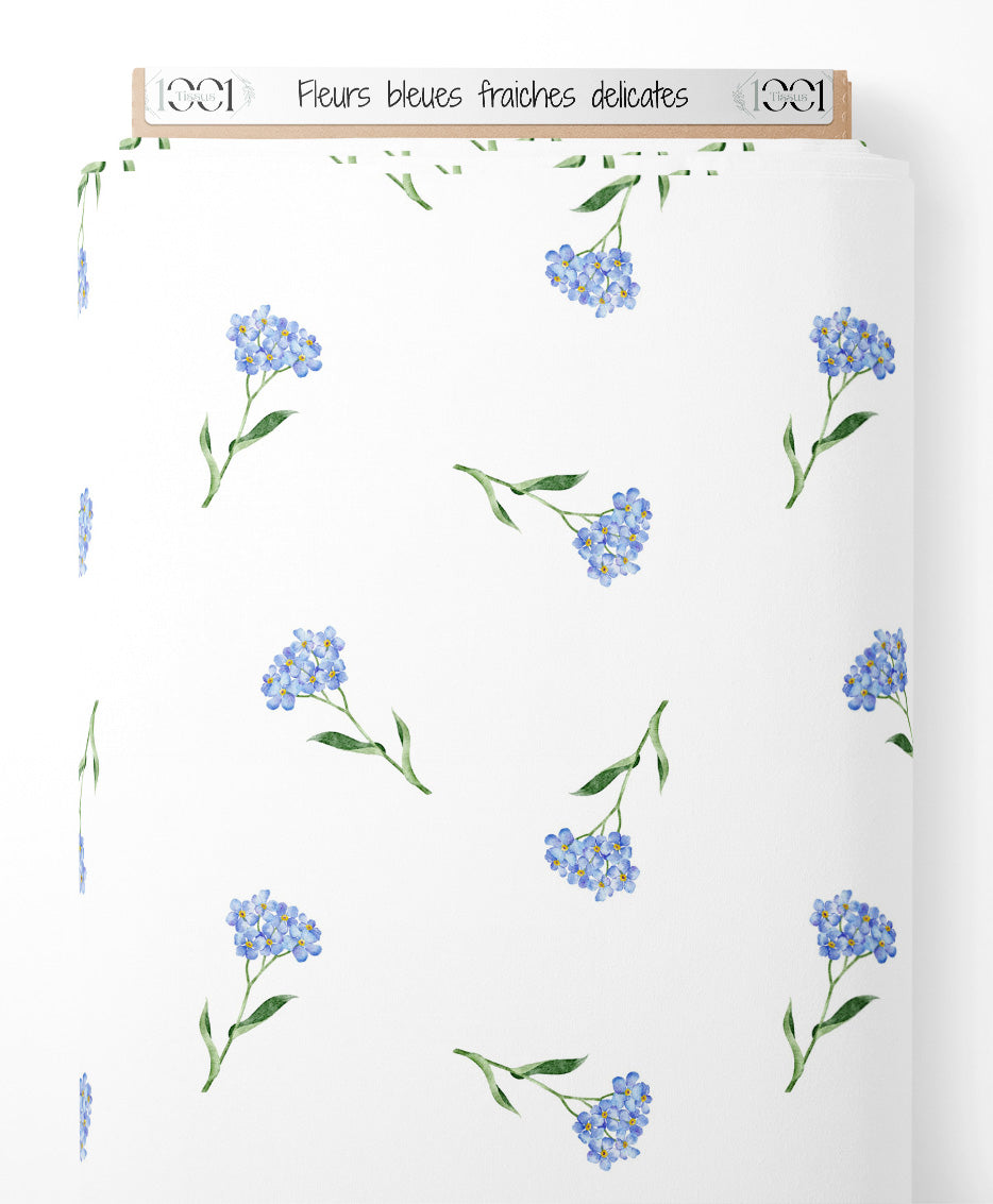 Tissu - Fleurs bleues fraîches délicates