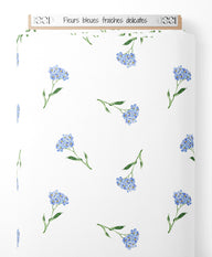 Tissu - Fleurs bleues fraîches délicates