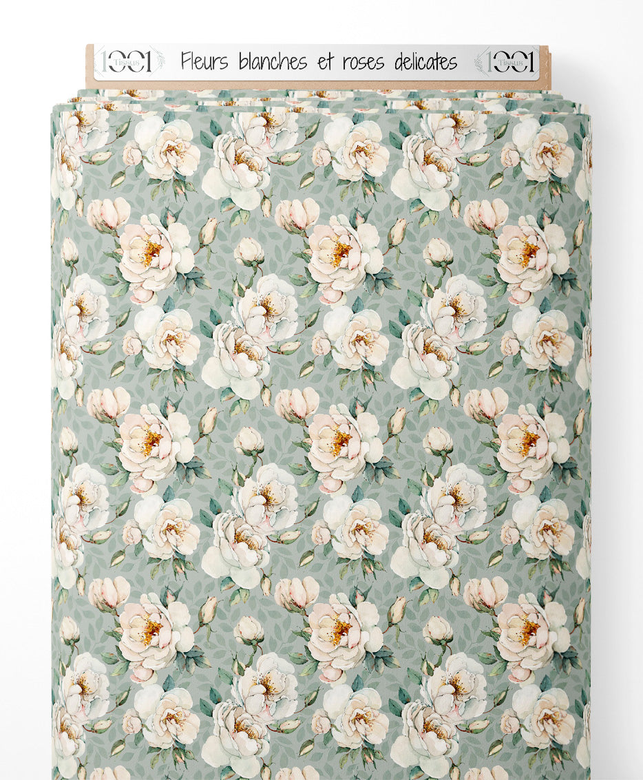 Tissu - Fleurs blanches et roses délicates