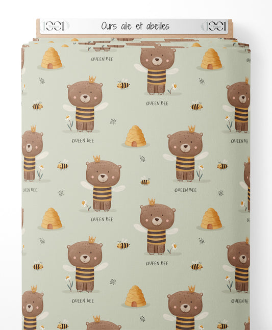 Tissu - Ours ailé et abeilles