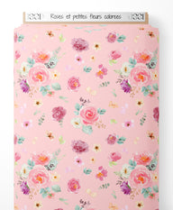 Tissu - Roses et petites fleurs colorées