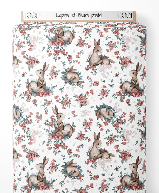 Tissu - Lapins et fleurs pastel