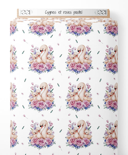 Tissu - Cygnes et roses pastel