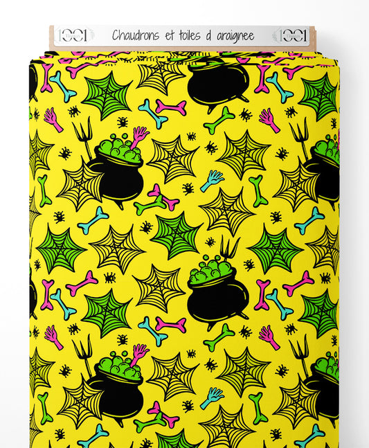 Tissu - Chaudrons et toiles d'araignée