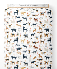 Tissu - Chiens et lettres colorées
