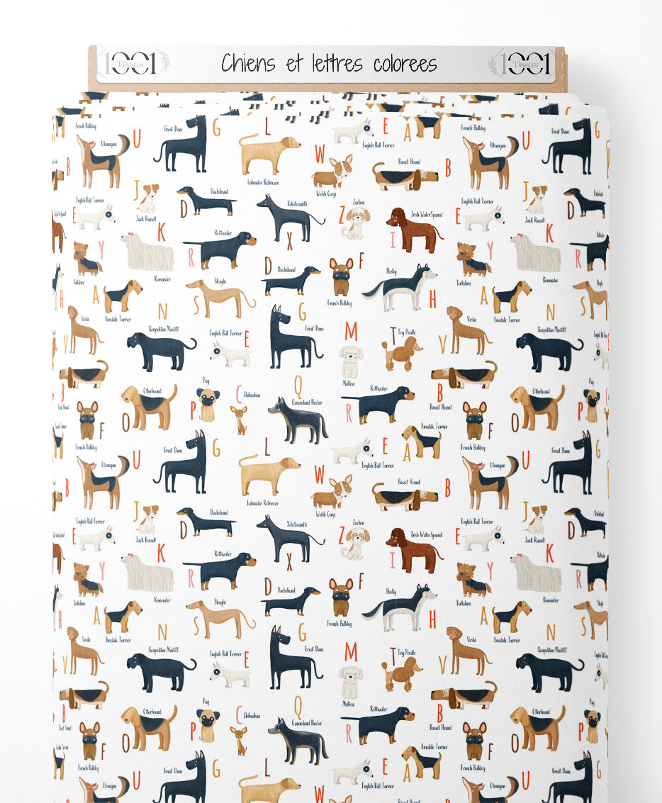Tissu - Chiens et lettres colorées