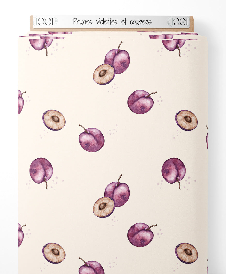 Tissu - Prunes violettes et coupées