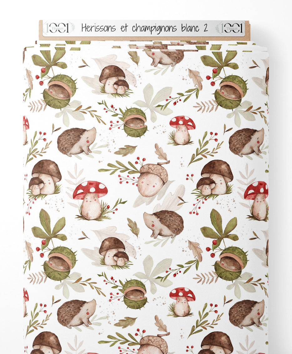 Tissu - Hérissons et champignons blanc 2