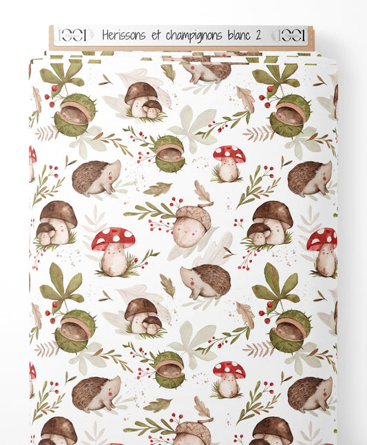 Tissu - Hérissons et champignons blanc 2