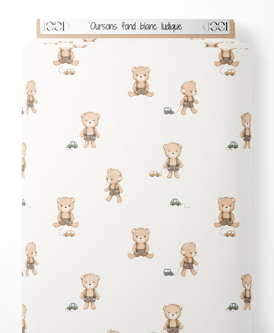 Tissu - Oursons sur fond blanc ludique