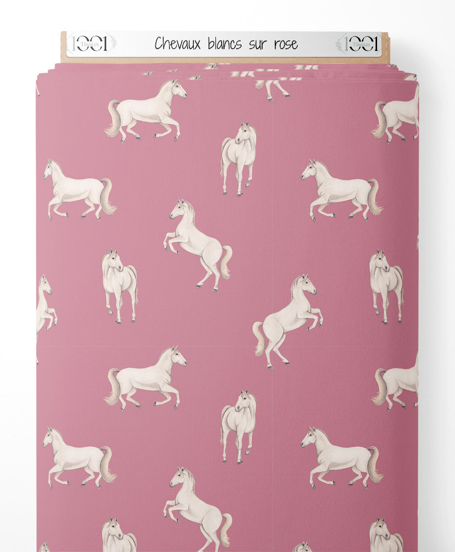 Tissu - Chevaux blancs sur rose