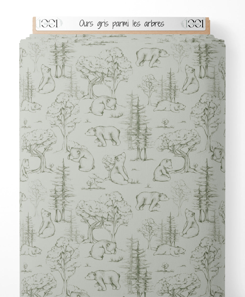 Tissu - Ours gris parmi les arbres