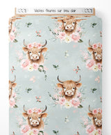 Tissu - Vaches fleuries sur bleu clair