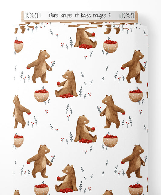 Tissu - Ours bruns et baies rouges 2