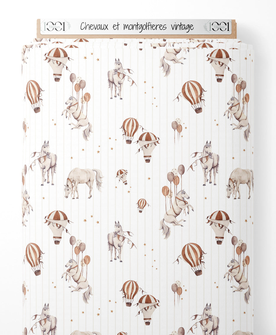 Tissu - Chevaux et montgolfières vintage