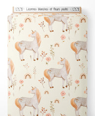Tissu - Licornes blanches et fleurs pastel