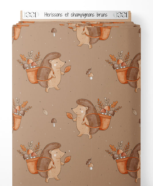 Tissu - Hérissons et champignons bruns