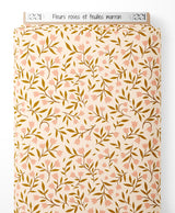 Tissu - Fleurs roses et feuilles marron