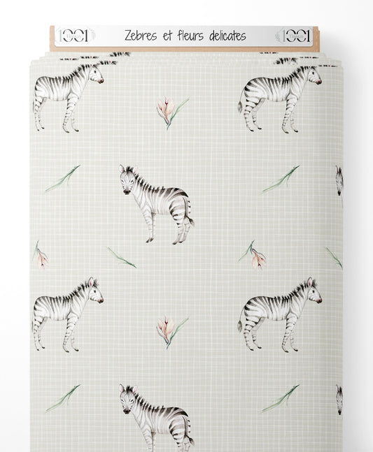Tissu - Zèbres et fleurs délicates