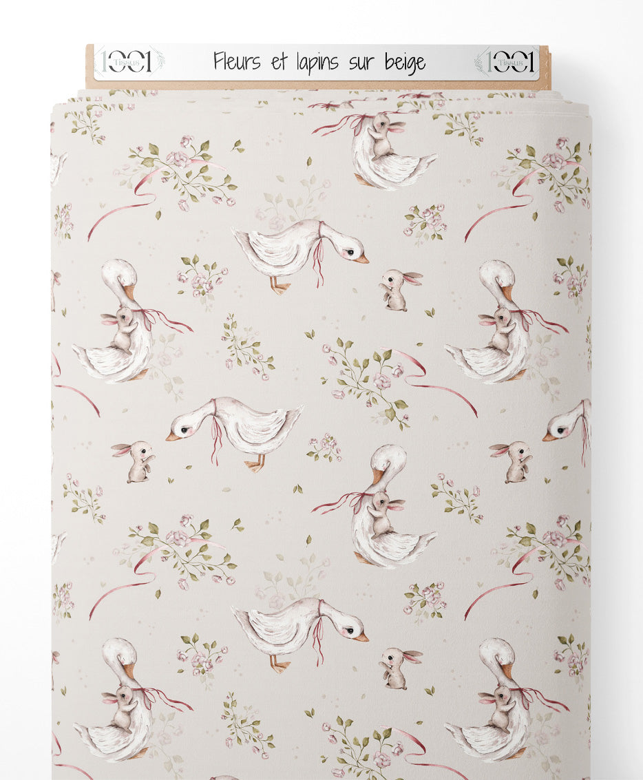 Tissu - Fleurs et lapins sur beige