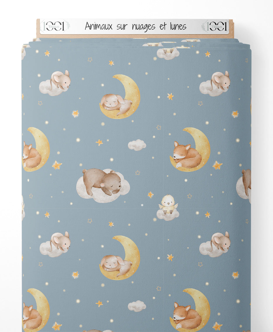 Tissu - Animaux sur nuages et lunes