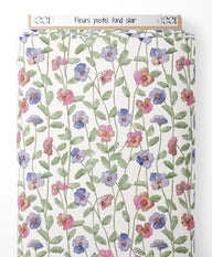 Tissu - Fleurs pastel sur fond clair
