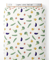 Tissu - Légumes colorés sur fond clair
