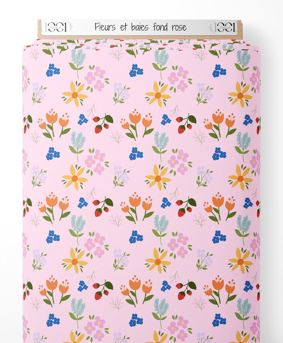 Tissu - Fleurs et baies sur fond rose