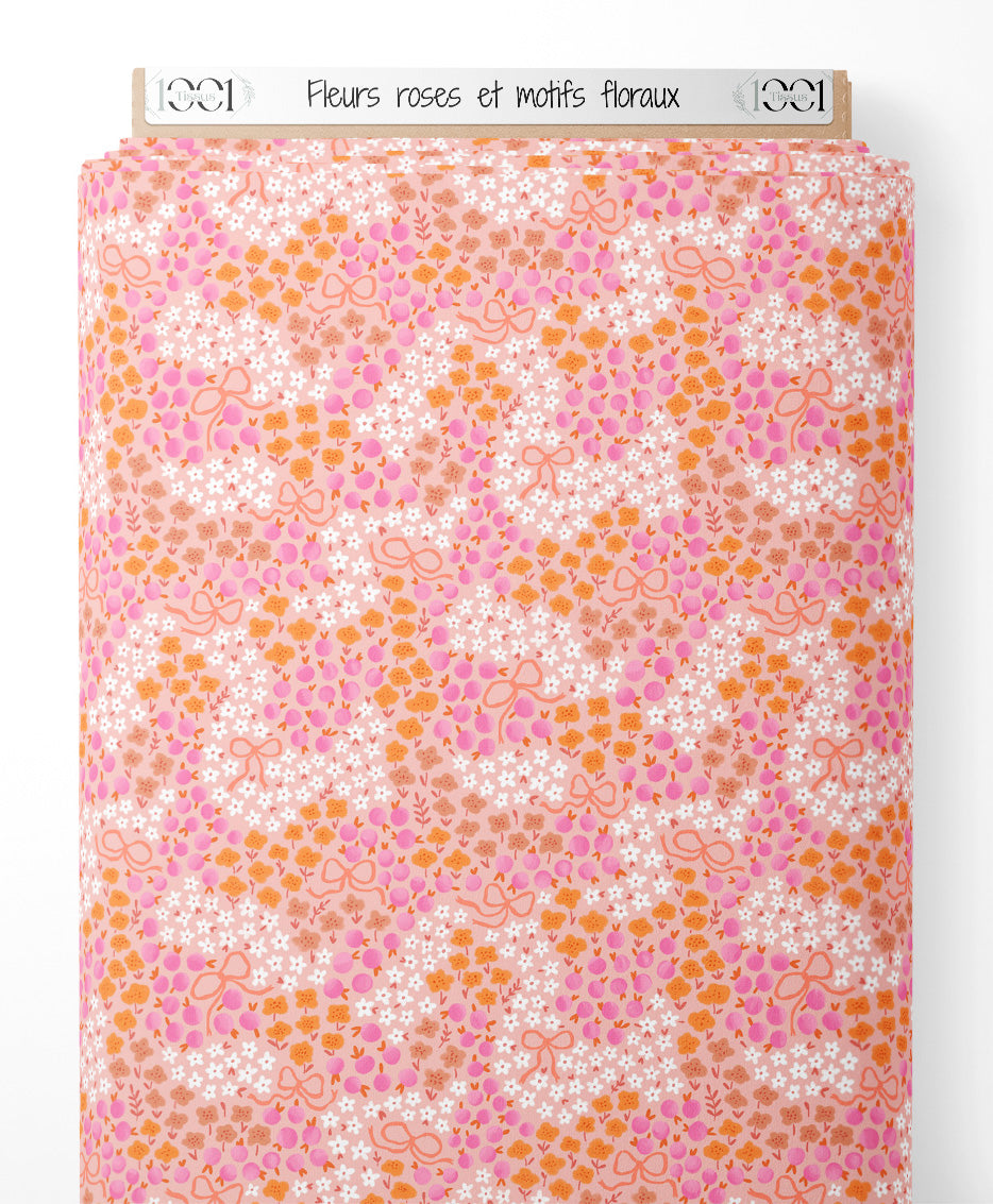 Tissu - Fleurs roses et motifs floraux