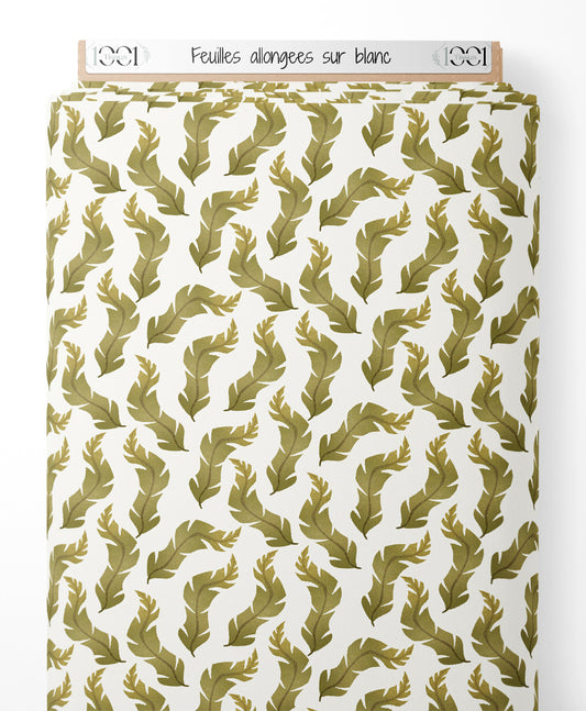 Tissu - Feuilles allongées sur blanc