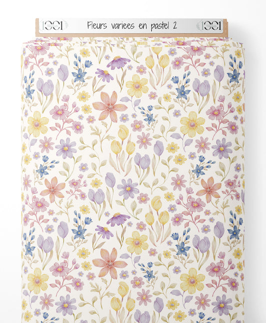 Tissu - Fleurs variées en pastel 2