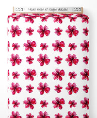 Tissu - Fleurs roses et rouges délicates