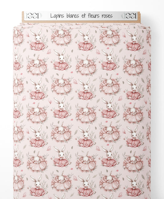 Tissu - Lapins blancs et fleurs roses